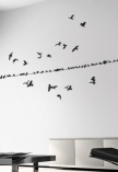 Sticker oiseaux d�coup� � la forme dans vinyle adh�sif uni. Cette planche de stickers vous permettra de r�aliser le d�cor de votre choix avec une envoll�e d'oiseaux.