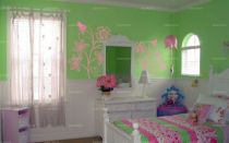 Sticker papillon sur sa branche d�coup� � la forme dans vinyle de couleur unie.