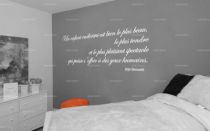 Sticker citation "un enfant endormi..." de Stijn Streuvels. Sticker adh�sif d�coup�s � la forme dans vinyle de couleur unie, ce sticker renversant trouvera une place unique dans votre int�rieur.