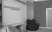 Sticker citation "On ne sait plus..." de Raymond Devos. Sticker adh�sif d�coup�s � la forme dans vinyle de couleur unie. Ce visuel fera sensation dans votre int�rieur.