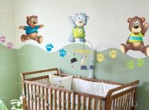 autocollant ourson. Nath l\'ourson, un autocollant d�coratif pour la chambre de vos enfant. Imprim� sur adh�sif et d�coup� � la forme, cet autocollant vous permettra de personnaliser l\'univers de vos petits bouts.