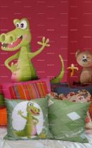 Coussin crocodile
