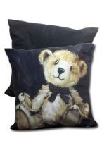 Coussin ourson en peluche