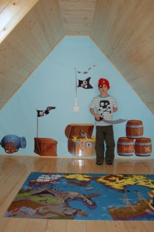 Des stickers muraux pour une d�co pirate pour votre enfant.