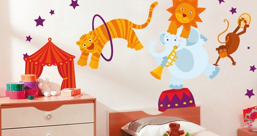 stickers enfant cirque en folie pour d�corer la chambre des enfants