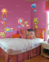 Stickers d�coratifs enfants ensemble huit fleurs et treize feuilles imprim�s sur adh�sifs d�coup�s � la forme.