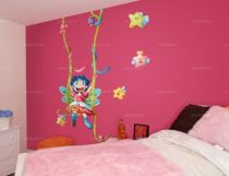 Stickers �toiles magiques imprim�s sur adh�sifs d�coup�s � la forme. Planche de trois stickers �toiles, id�al pour la d�coration de chambres enfants