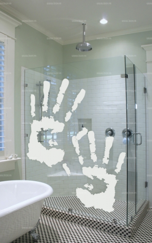stickers main d�coup� � la forme dans vinyle adh�sif uni. Une empreinte de main comme d�coration murale, cela peut para�tre simple sauf si il s'agit d'un autocollant tr�s r�aliste. La paume de la main et les doigts sont ind�pendants, pas de mati�re entre. Cet adh�sif d�coratif main est id�al pour �tre poser sur une paroi de douche par exemple.