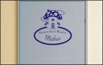 Le stickers maison champignon personnalisable pour la d�co des petits