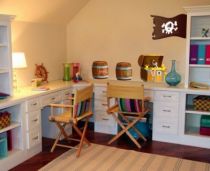 Stickers muraux enfants : Stickers mat�riels de pirates imprim�s sur adh�sif avec d�coupe � la forme. Attention de ne pas vous faire voler votre tr�sor!