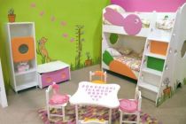 stickers muraux marguerites imprim�es sur adh�sif blanc avec d�coupe �  la forme.