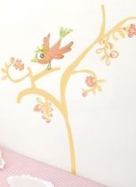 Stickers oiseau attentif dans l\'arbre