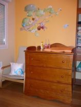 Stickers le coucou des Piou Pious, retrouvez vos pious pious pr�f�r�s sur cette magnifique branche. En vente sur Idzif.com