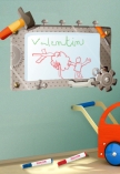 tableau velleda pour enfants. Stickers robot machine imprim� sur vinyle adh�sif d�coup� � la forme avec finition effa�able � sec.
Une mani�re ludique pour votre enfant d'�crire ou de dessiner.
